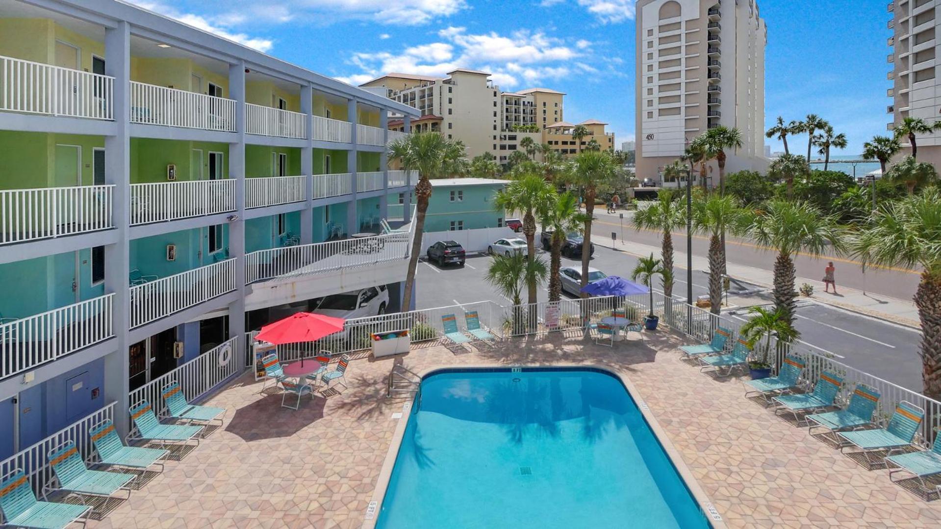 Pelican Pointe Clearwater Beach Hotel Екстер'єр фото